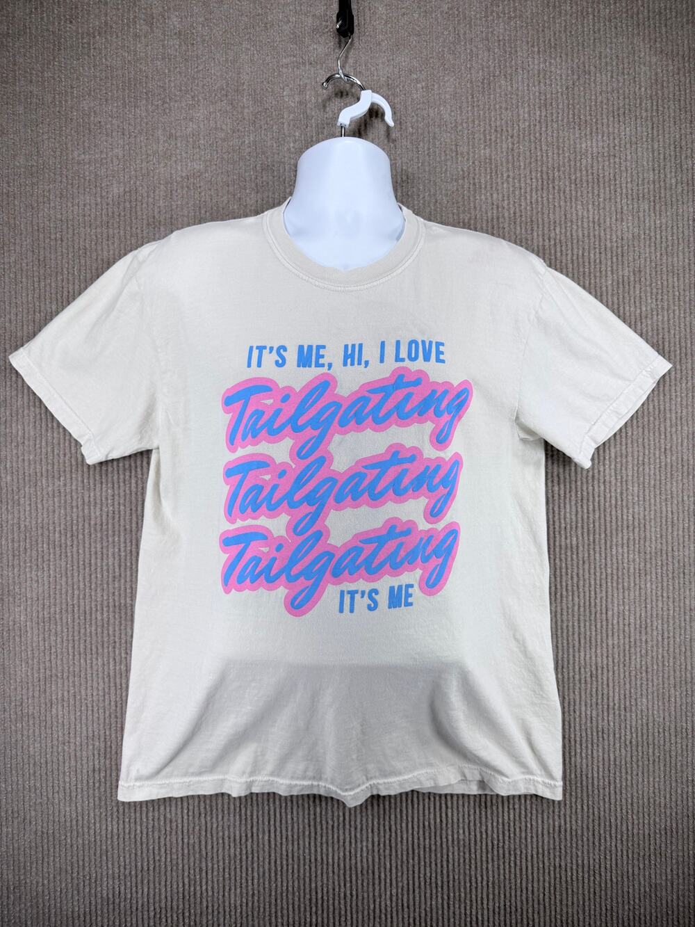 Comfort Colors Tailgating Parody Graphic Tee L